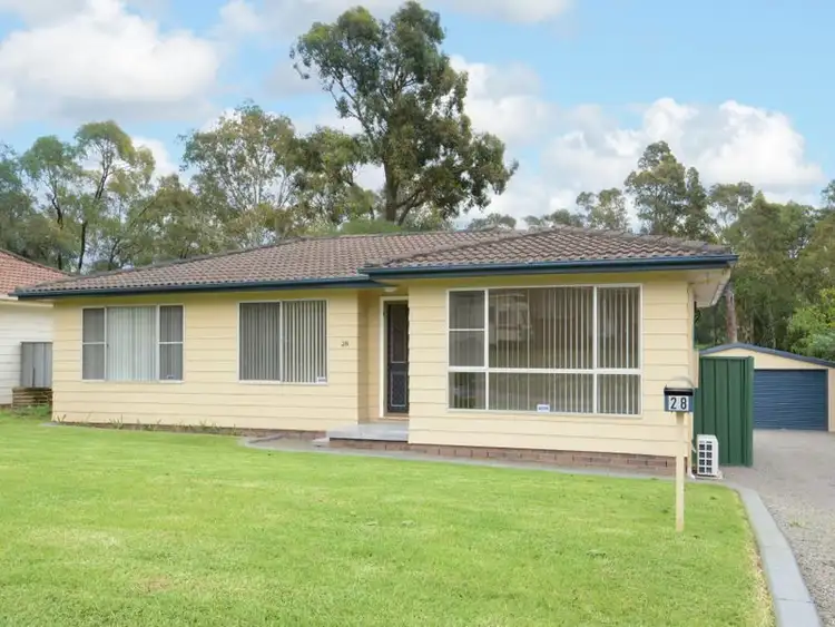 28 Yeoman Avenue, Metford NSW 2323