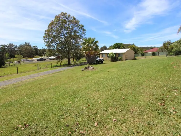 17 Mitchell Close, Coopernook NSW 2426