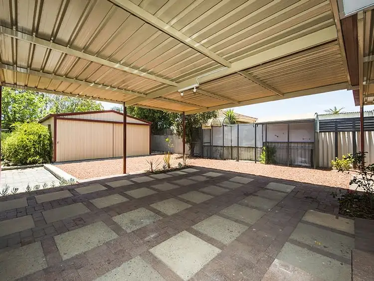 11 Sorensen Road, High Wycombe WA 6057