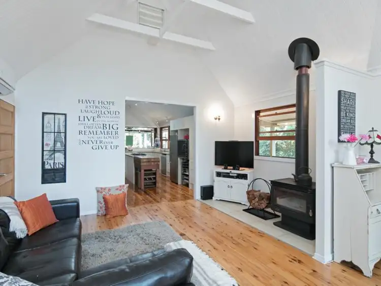 Fifth view of Homely house listing, 18 Moonah Street, Coochiemudlo Island QLD 4184
