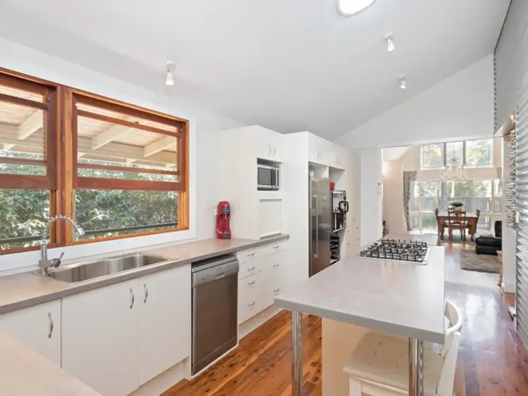 Sixth view of Homely house listing, 18 Moonah Street, Coochiemudlo Island QLD 4184