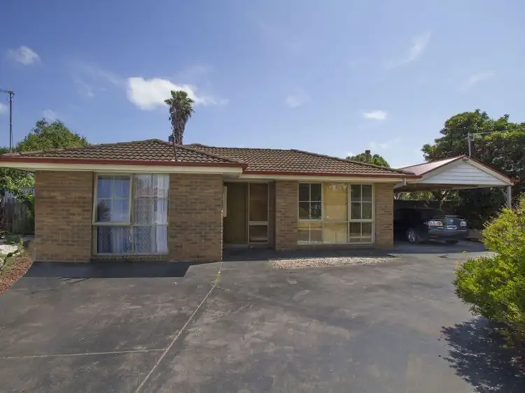 71 Montgomery Street, Sale VIC 3850