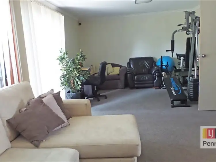 Second view of Homely house listing, 6 Downing Ave, Cambridge Gardens NSW 2747