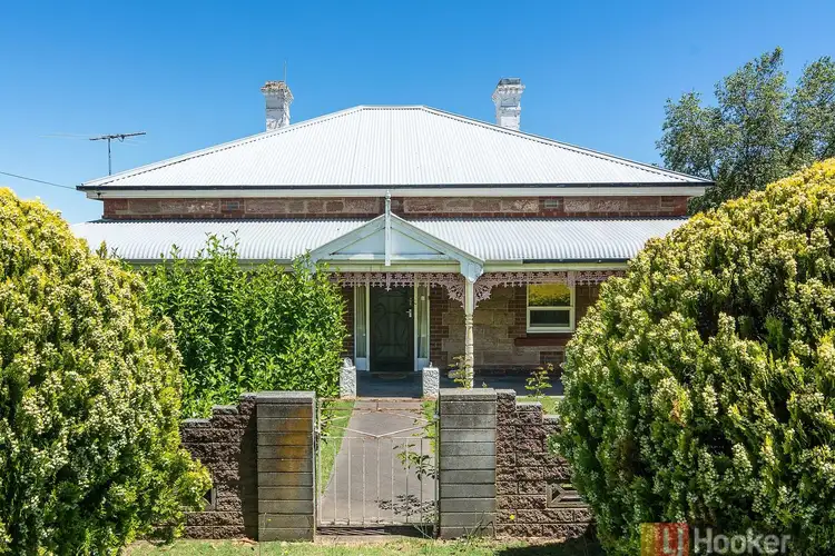 2 Pridmore Terrace, Mount Barker SA 5251