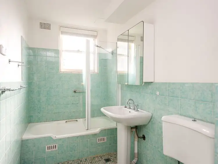 Sixth view of Homely unit listing, 8/48 Golf Avenue, Mona Vale NSW 2103