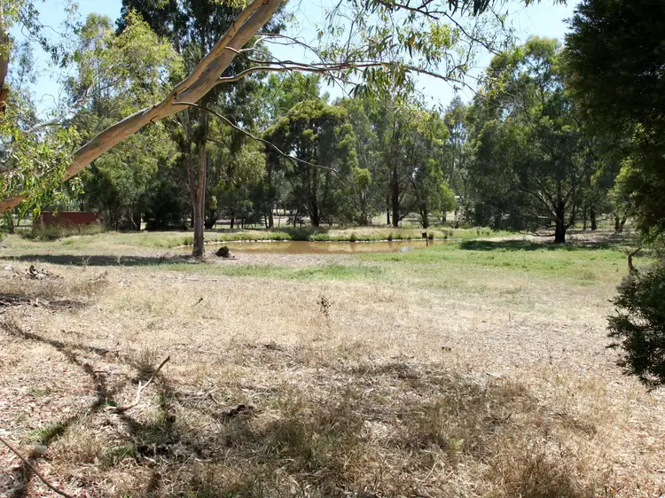 Second view of Homely house listing, 19 Weeks Crt, Alexandra VIC 3714