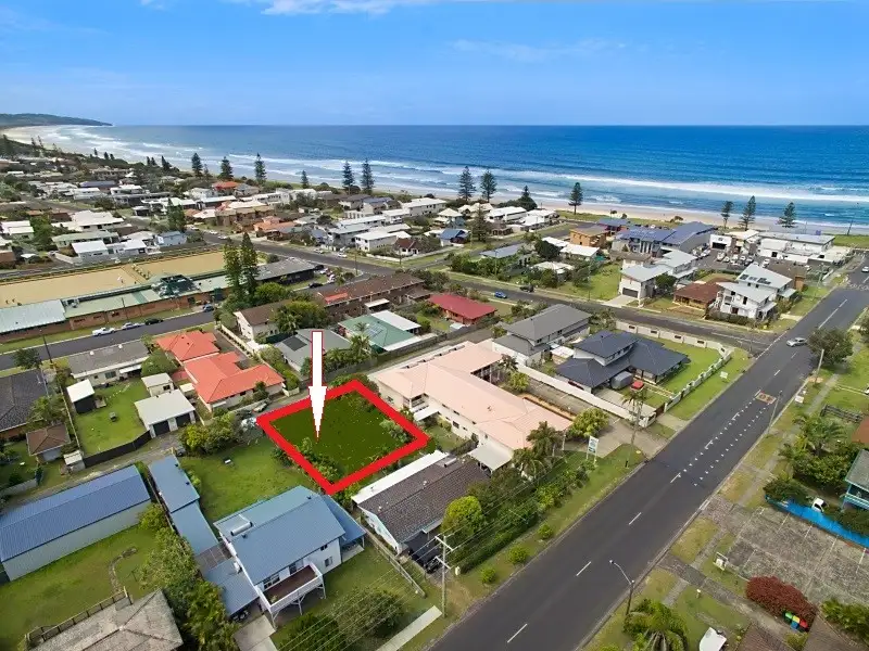 Main view of Homely townhouse listing, 3/10 Byron Street, Lennox Head NSW 2478