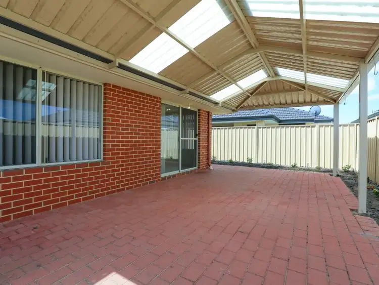 Fifth view of Homely house listing, 4 Janz Pass, Canning Vale WA 6155