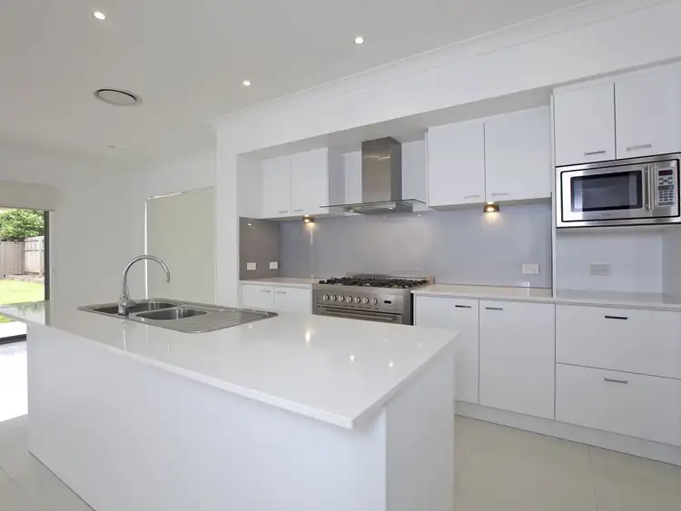 Second view of Homely house listing, 10 Wassell Street, Wynnum QLD 4178