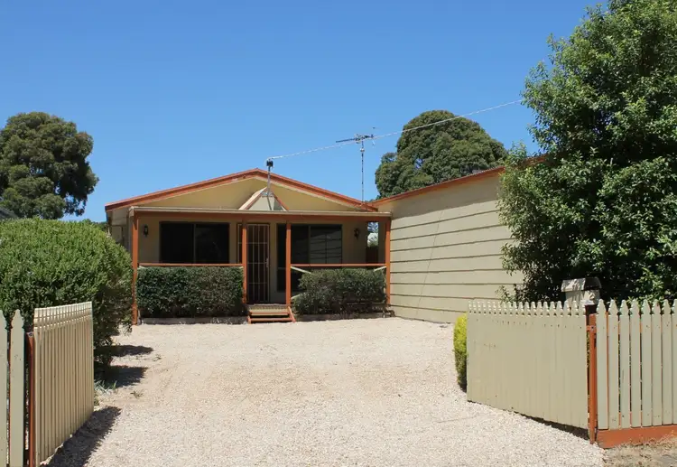 2 Valerie Street, Inverloch VIC 3996