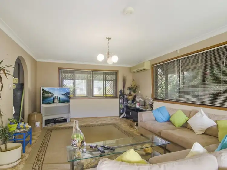Second view of Homely house listing, 25 Bowline Road, Mermaid Waters QLD 4218