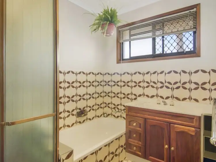 Seventh view of Homely house listing, 25 Bowline Road, Mermaid Waters QLD 4218