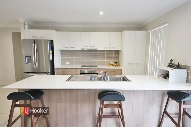 Second view of Homely house listing, 31 Bergamot Circuit, Griffin QLD 4503