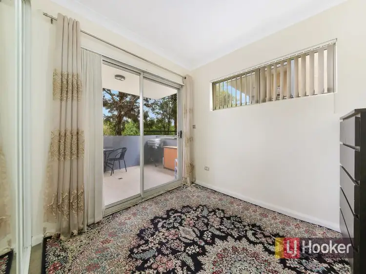 Fifth view of Homely apartment listing, 11/72-78 Cardigan St, Guildford NSW 2161