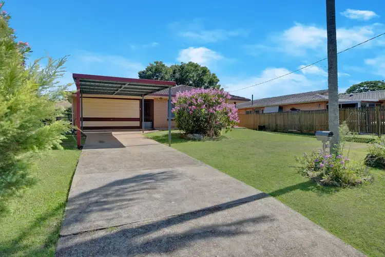 Fourth view of Homely house listing, 4 Michelle Court, Cleveland QLD 4163
