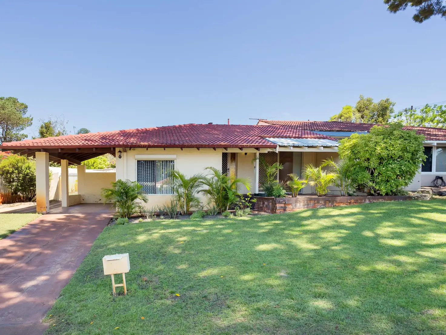 Main view of Homely semi-detached listing, Unit 1/1 Morrison Way, Willetton WA 6155