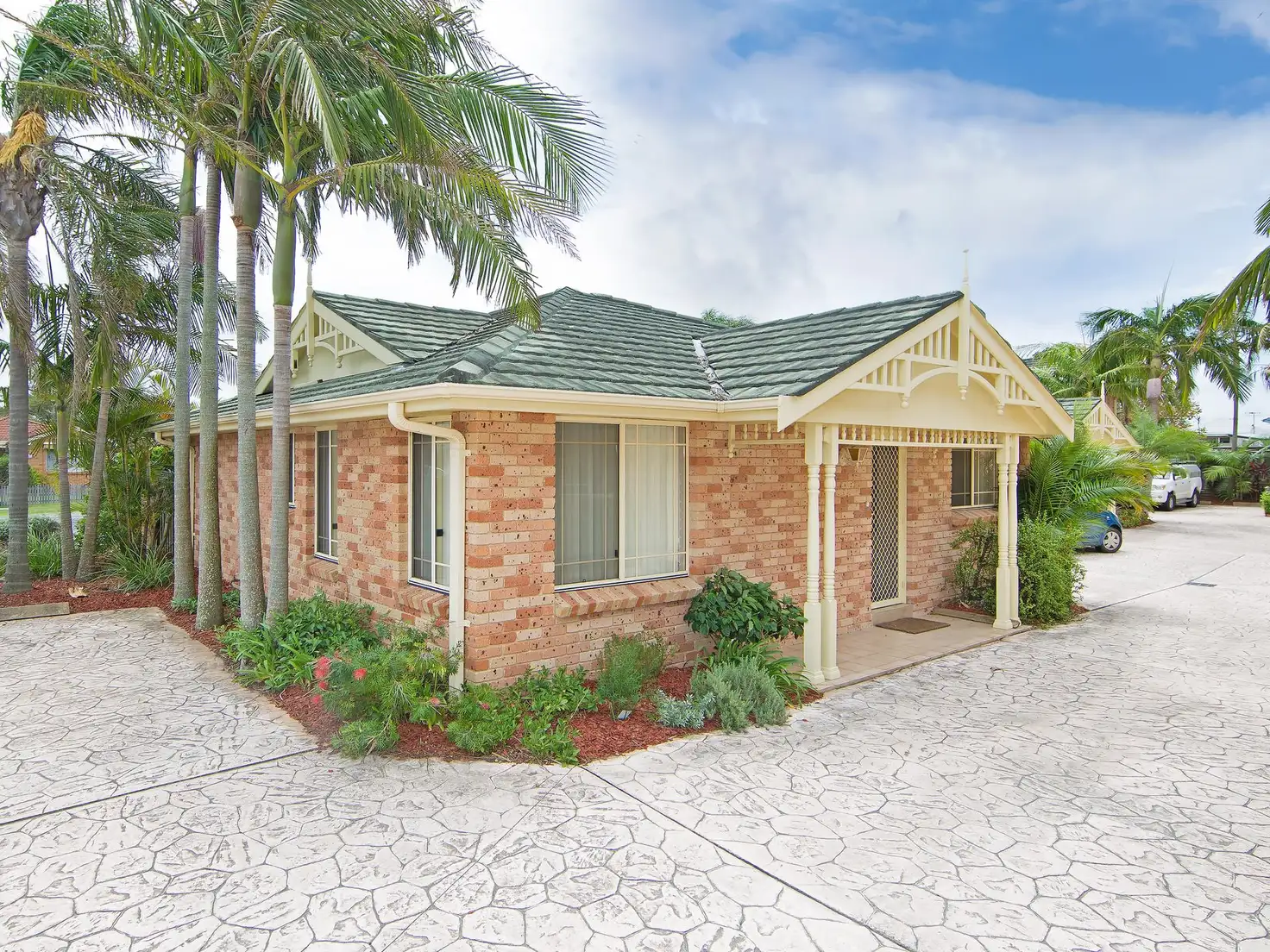 Main view of Homely villa listing, 1/2-4 Yethonga Avenue, Blue Bay NSW 2261