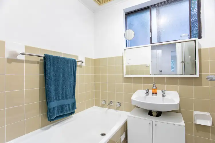 Fifth view of Homely unit listing, 4/16 Lismore Avenue, Dee Why NSW 2099