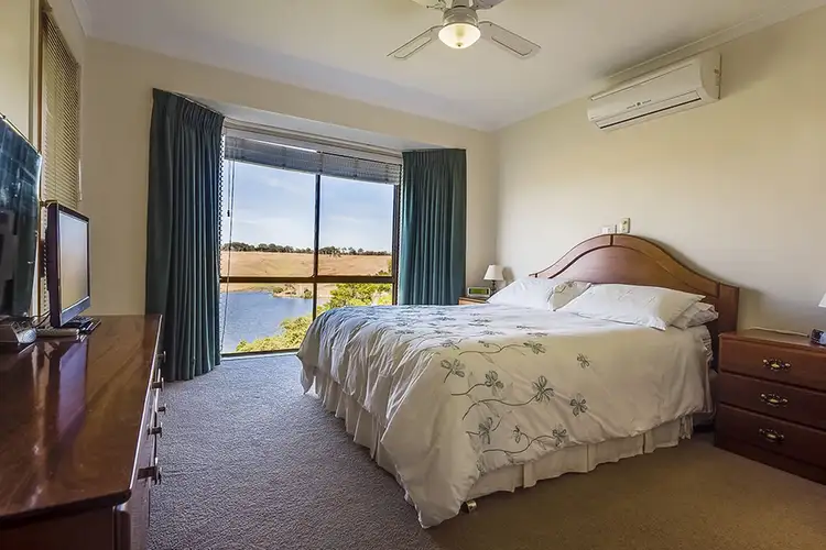 Seventh view of Homely house listing, 51 Nautilus Way, Lakes Entrance VIC 3909