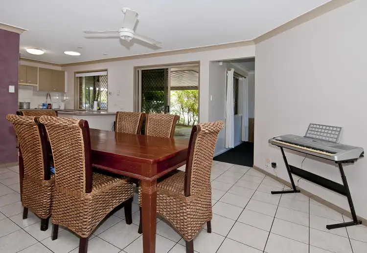 Fifth view of Homely house listing, 10 Duchess Court, Loganlea QLD 4131