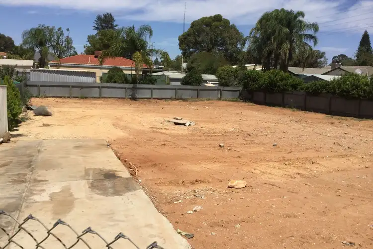 15 Jones Street, Berri SA 5343