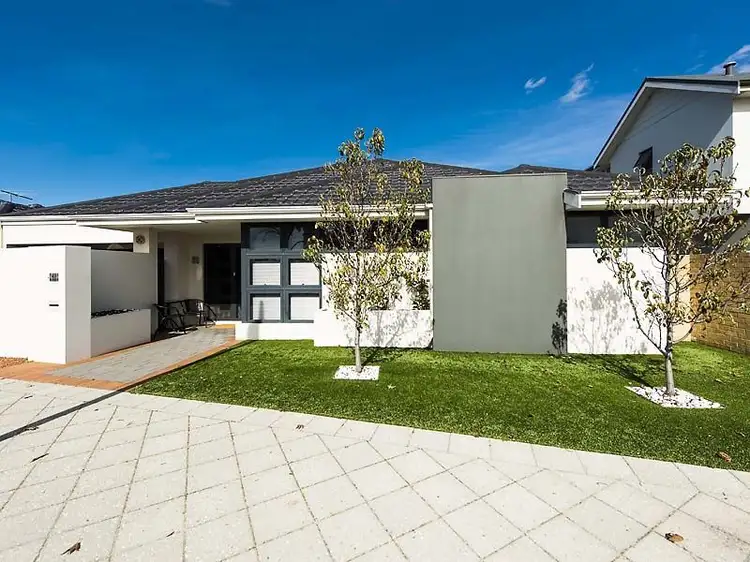4 Turkich Parade, Aveley WA 6069