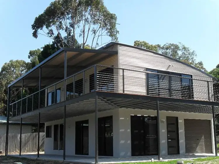 20 Kooberry Street, Macleay Island QLD 4184