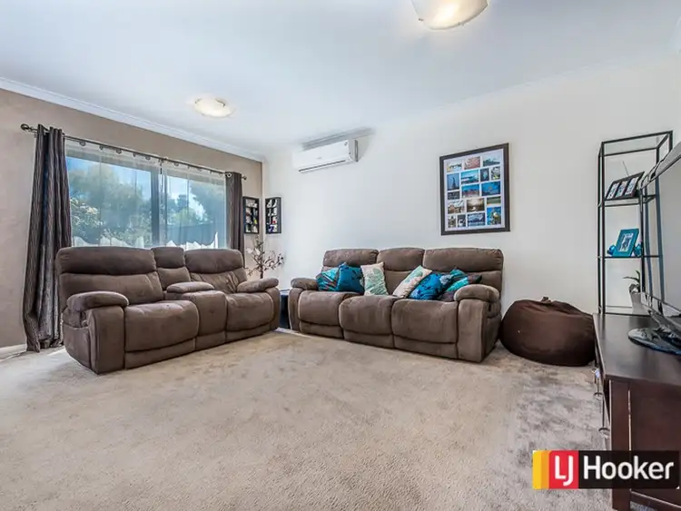 Fifth view of Homely townhouse listing, 17/18 Deanmore Bend, Hammond Park WA 6164