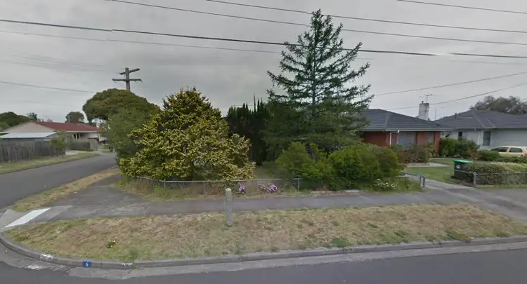 Second view of Homely house listing, 6 Forest Drive, Frankston North VIC 3200