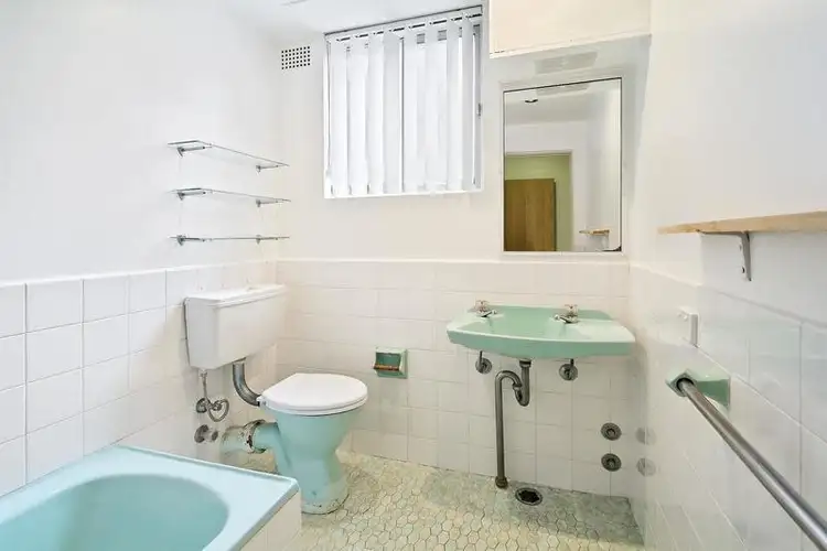 Third view of Homely apartment listing, 8/16 Campbell Parade, Manly Vale NSW 2093