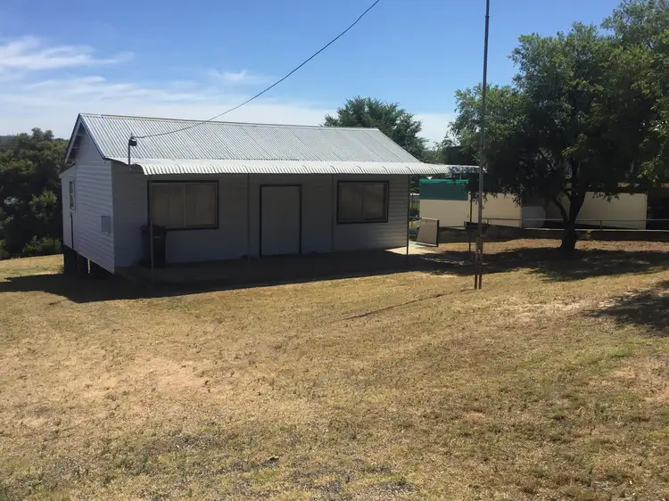 32 Queen Street, Warialda NSW 2402