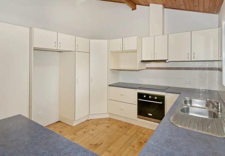 Fifth view of Homely house listing, 8 Chifley Drive, Bethania QLD 4205