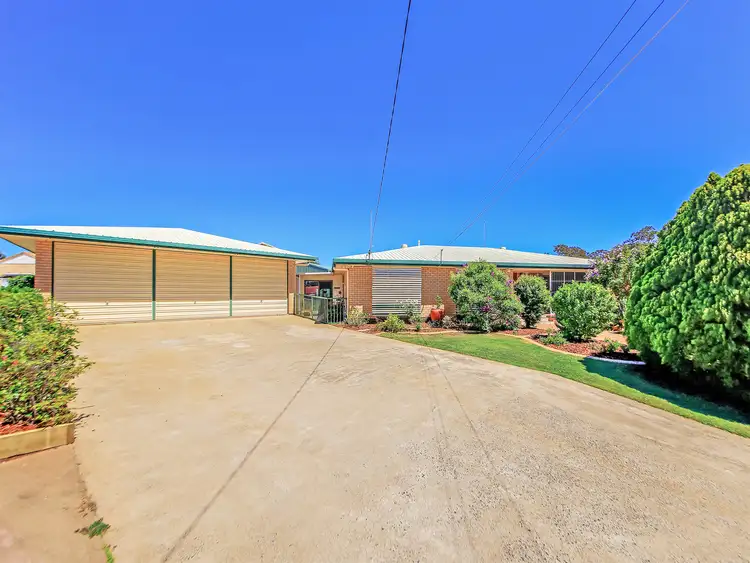 5 Peel Court, Cleveland QLD 4163