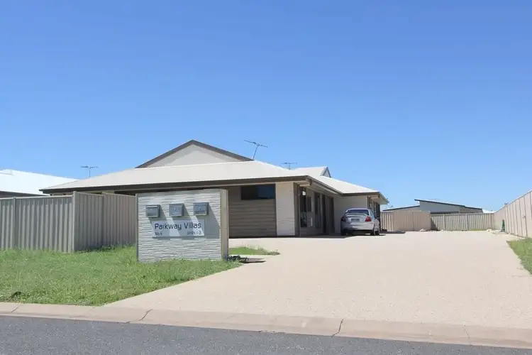 Main view of Homely unit listing, 2/4 Parkway Street, Emerald QLD 4720