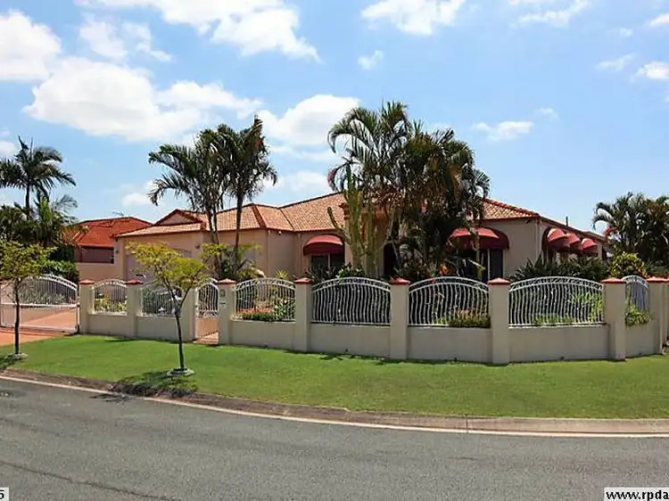 42 Deborah Avenue, Benowa Waters QLD 4217