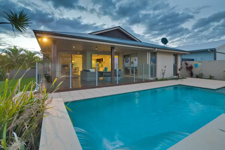 1 Marjoram Street, Thornlands QLD 4164