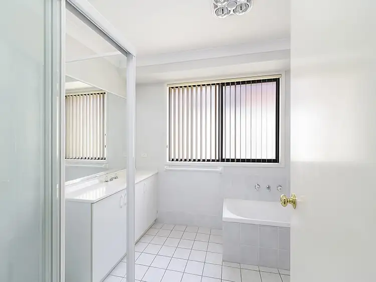 Sixth view of Homely house listing, 4 Mogo Close, Blue Haven NSW 2262