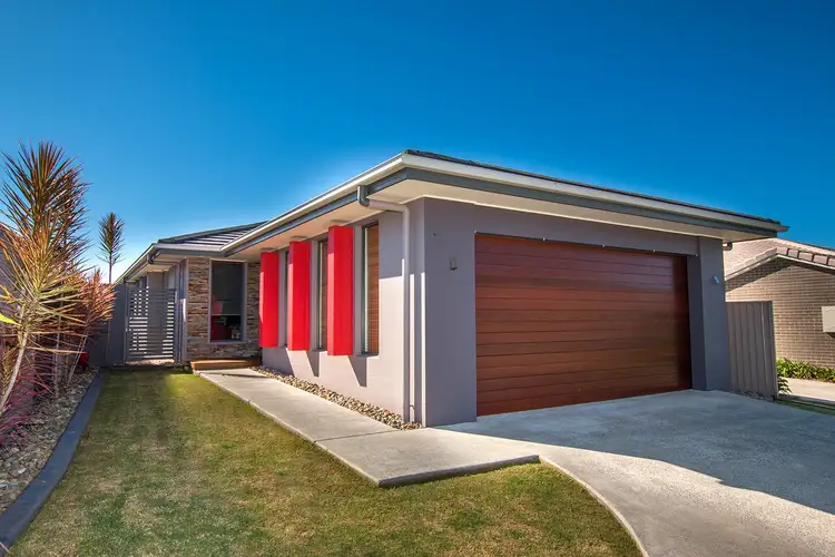 2/12 Avalon Avenue, Wollongbar NSW 2477