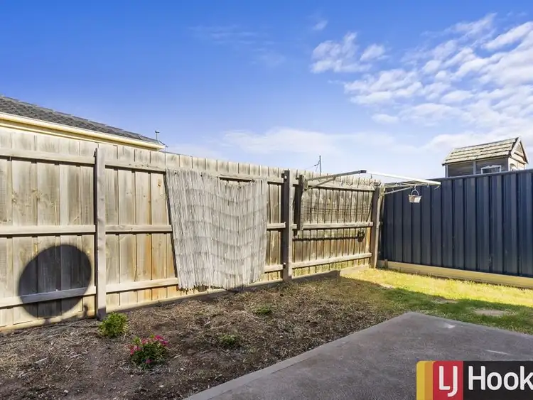 Fifth view of Homely house listing, 2/13 Bellinger Crescent, Wyndham Vale VIC 3024