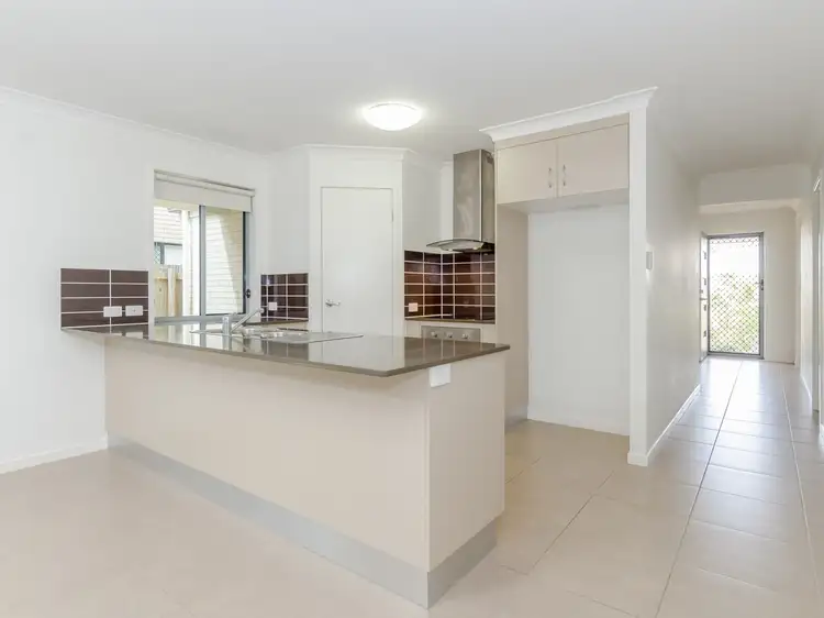 45 Petrel Street, Kirkwood QLD 4680