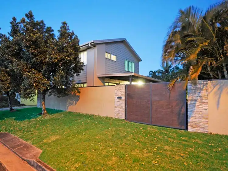 Main view of Homely house listing, 2/28 Twenty Fifth Avenue, Palm Beach QLD 4221