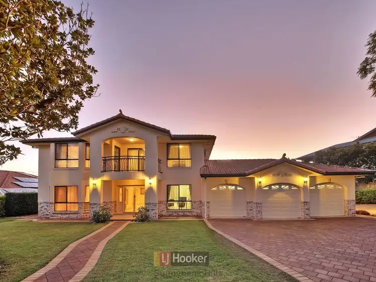 5 Magnolia Grove, Robertson QLD 4109