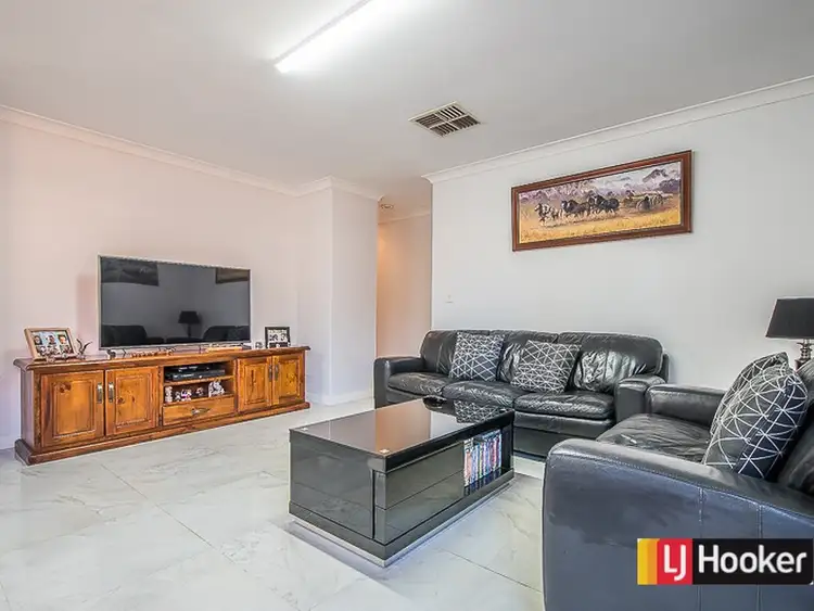 Fifth view of Homely house listing, 11 Chivalry Way, Thornlie WA 6108