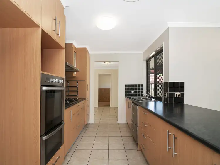 Sixth view of Homely house listing, 31 Ivanhoe Dr, Edens Landing QLD 4207