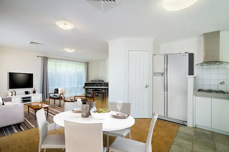 19 Cohn Court, Willagee WA 6156