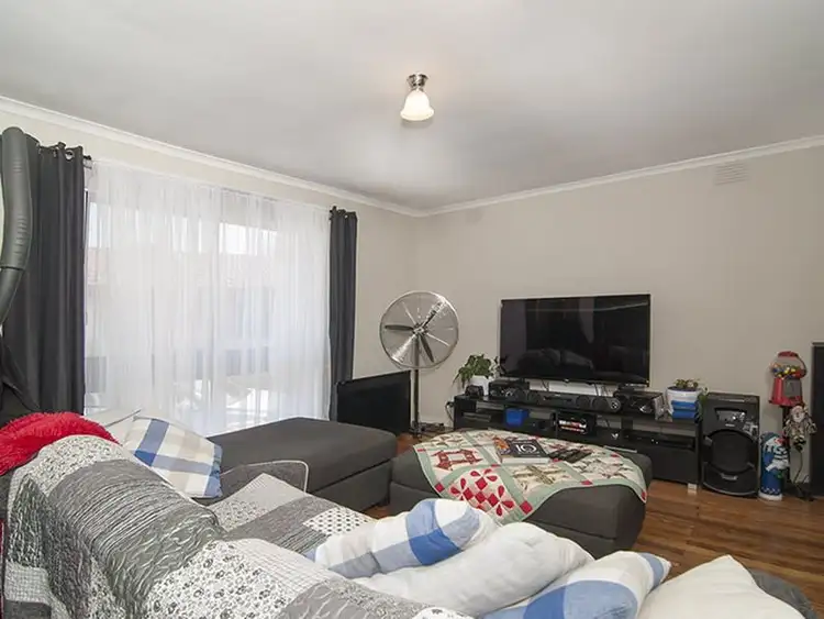 Second view of Homely unit listing, 2/31 Verbena Crescent, Noble Park VIC 3174
