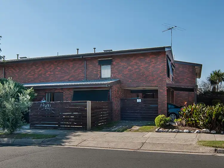 10/12-14 Noble Street, Noble Park VIC 3174