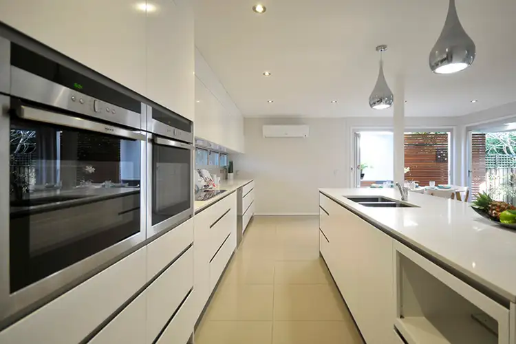 Sixth view of Homely house listing, 22 Foreshore Close, Elanora QLD 4221