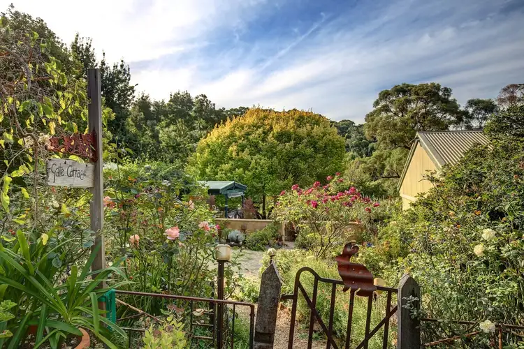66 Leslie Creek Road, Mylor SA 5153