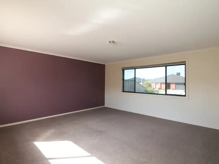 Fifth view of Homely townhouse listing, Unit 1/11 Georgia Crt, Bairnsdale VIC 3875